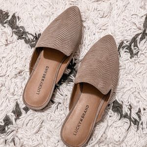 LUCKY BRAND MULES